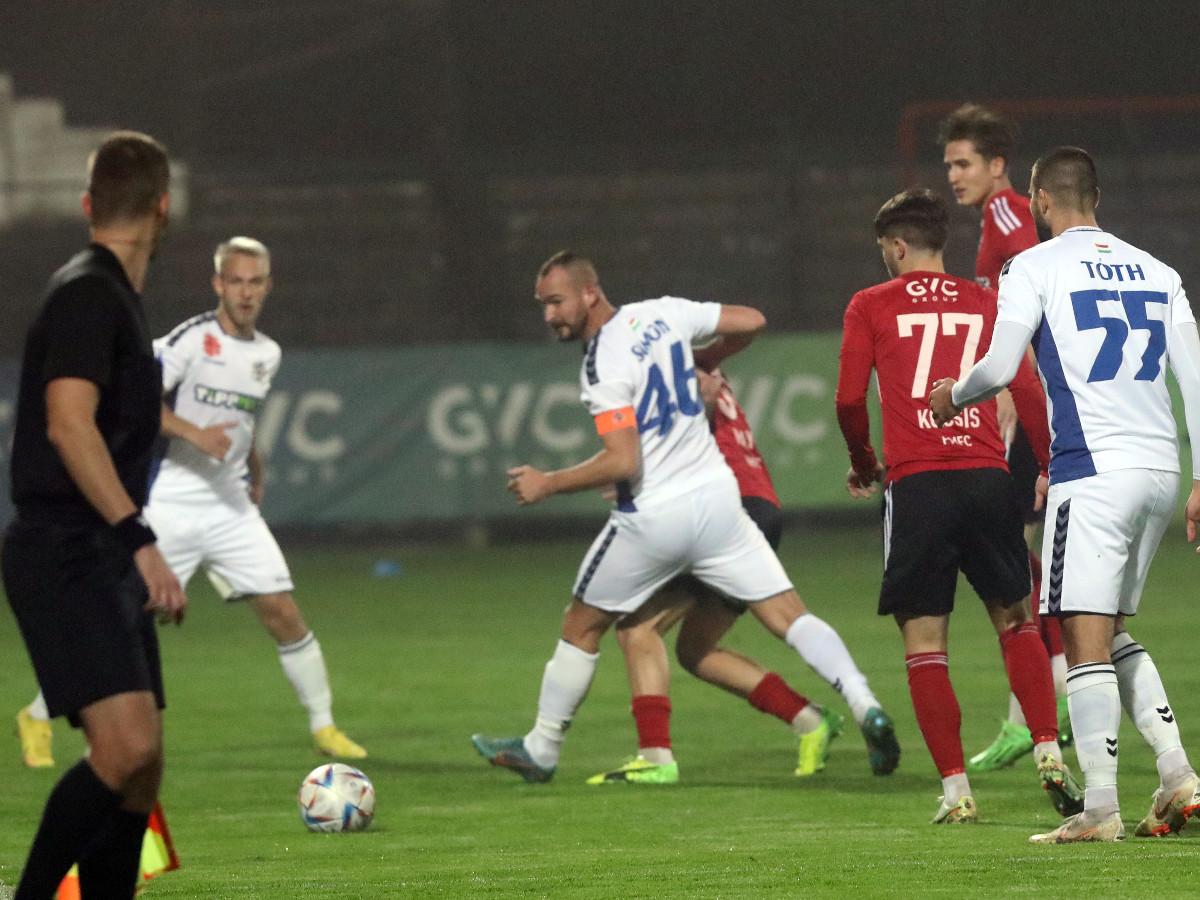 A Szeged pontot rabolt Pécsett