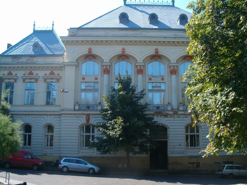 Csontváry marad Pécsen