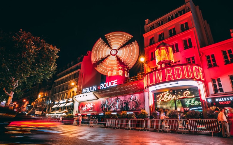 A Moulin Rouge levette műsoráról a kígyós számot