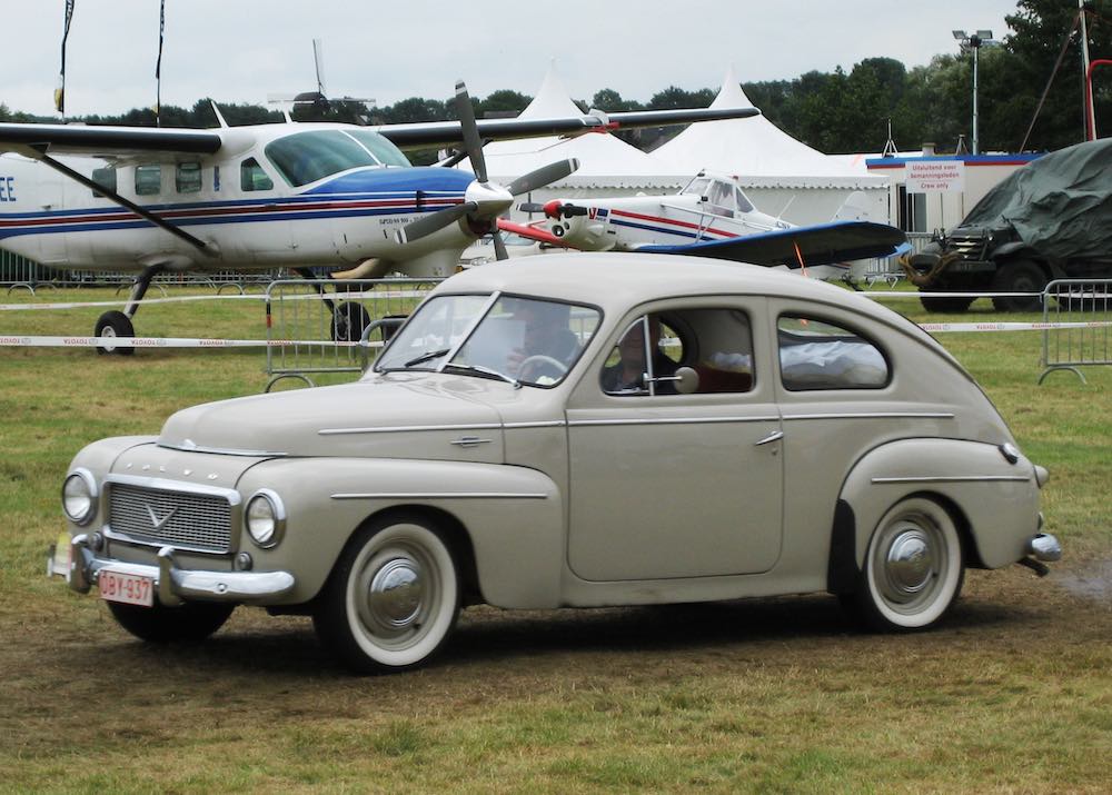 Volvo PV444