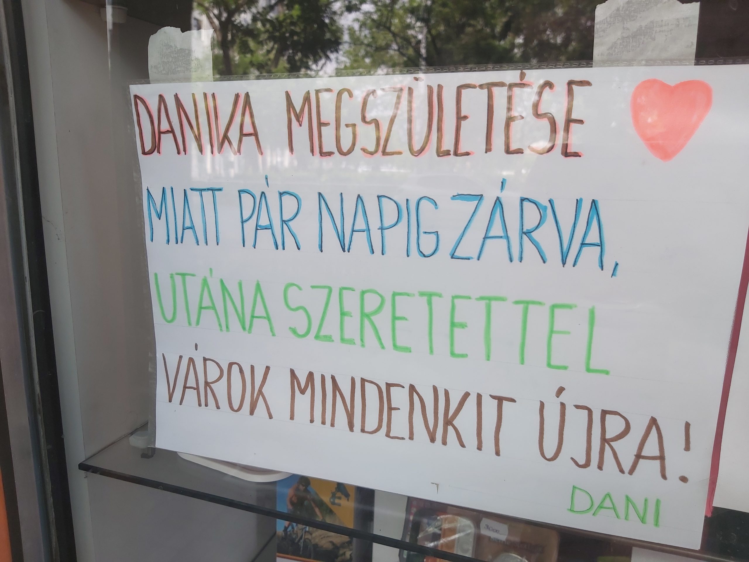 Danika születése miatt zárva