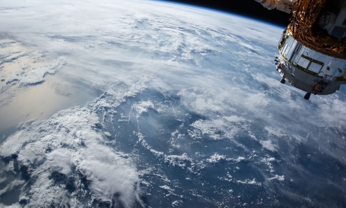 Űrturistákkal indult el ismét a Blue Origin űrkapszula