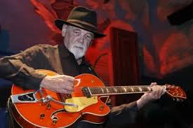 Meghalt Duane Eddy
