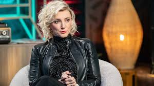 Borbély Alexandra – Lehetetlen nem csinálni semmit